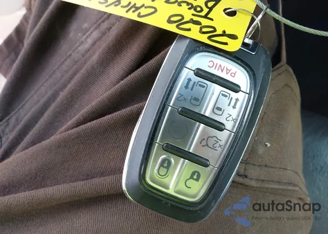 2020 Chrysler Pacifica Touring L из США, поврежденный, VIN 2C4RC1BG5LR133748